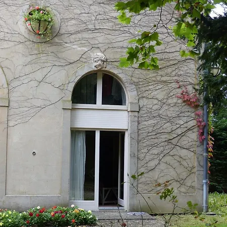 Chateau De 3*
