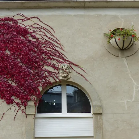 Otel Chateau De 3*